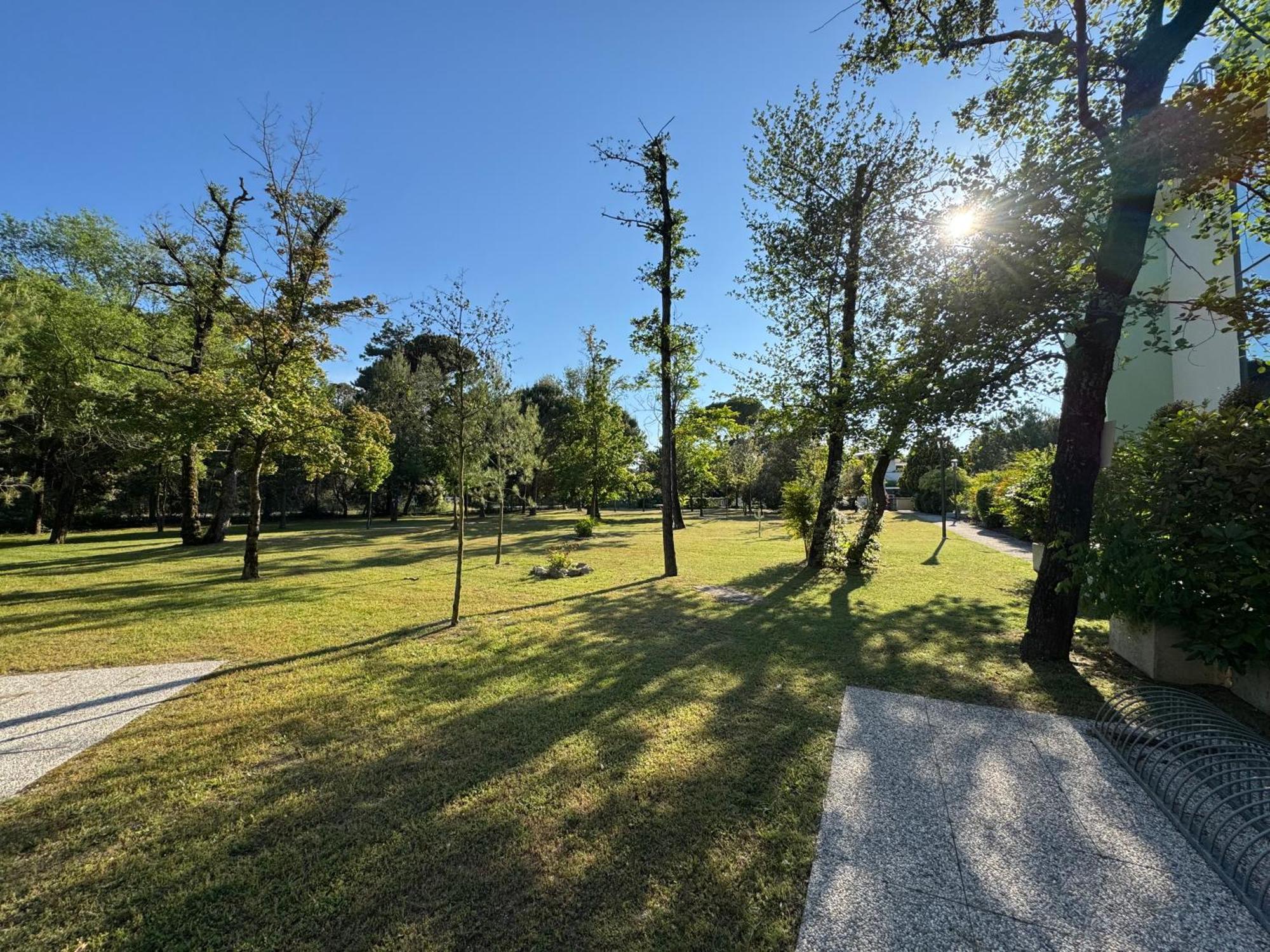 Residence Pinewood Bibione Esterno foto